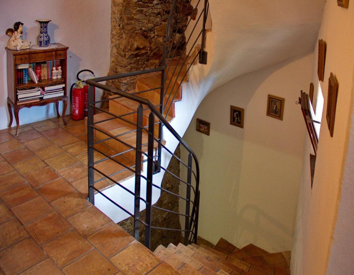 Le Petit Chateau Vezzi Portio ภายนอก รูปภาพ